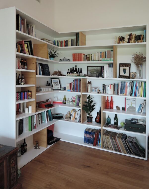 Libreria 13 - immagine 2